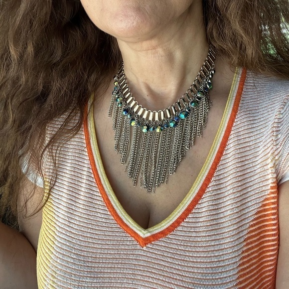 B & J COUTURE Statement short necklace - Picture 5 of 11